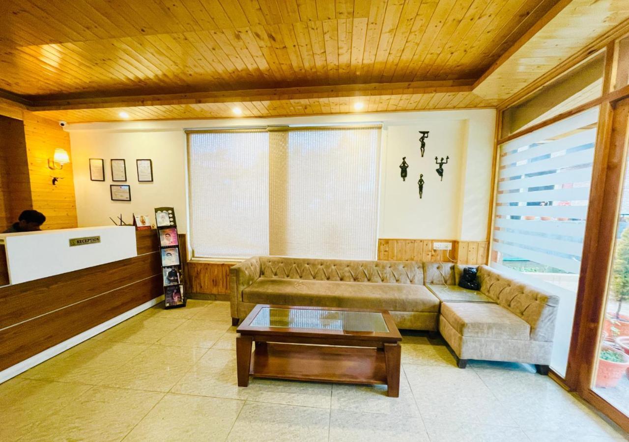 Отель Simsa Heights Manali Экстерьер фото